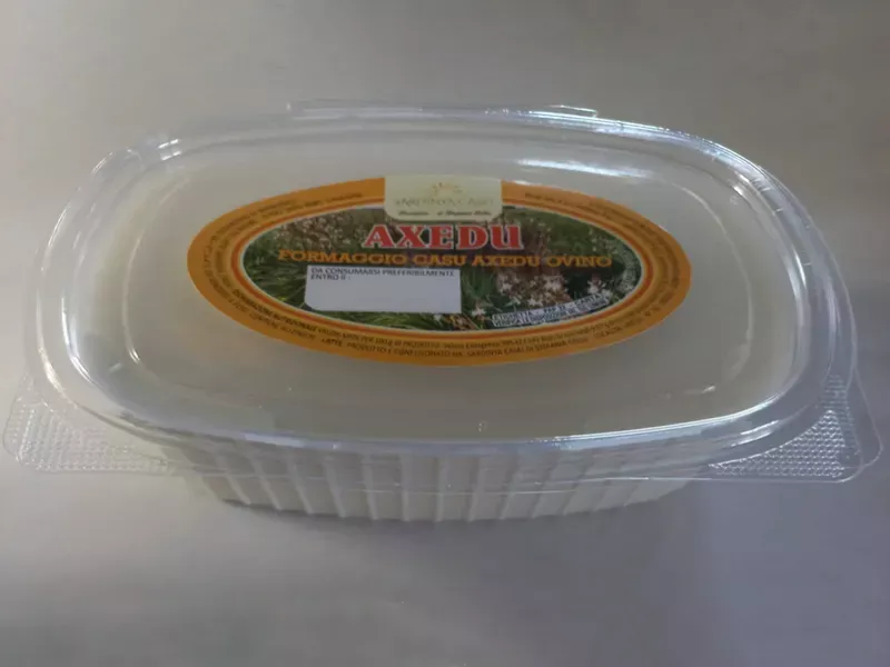 Casu Axedu formaggio ovino spalmabile.